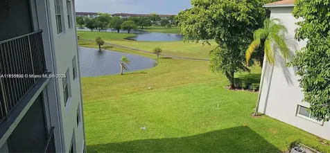 251 SW 132 Way Pembroke Pines FL 33027