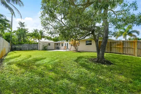 110 E Windsor Road E Jupiter FL 33469