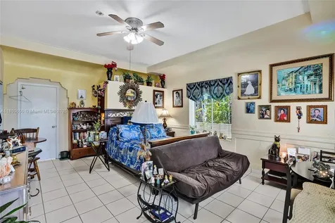 3710 Collins Avenue Miami Beach FL 33140
