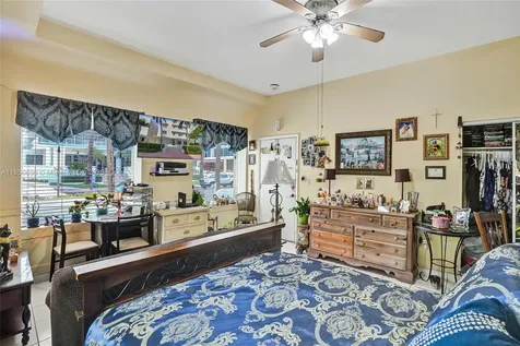3710 Collins Avenue Miami Beach FL 33140