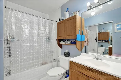 3710 Collins Avenue Miami Beach FL 33140