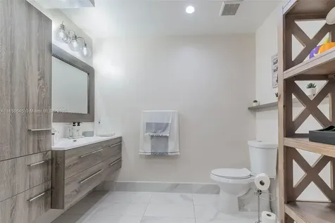 5224 NW 103rd Avenue Doral FL 33178
