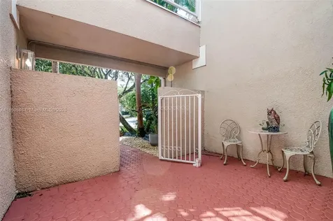 5224 NW 103rd Avenue Doral FL 33178