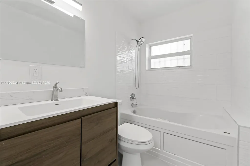 1237 NW 15th Avenue Fort Lauderdale FL 33311