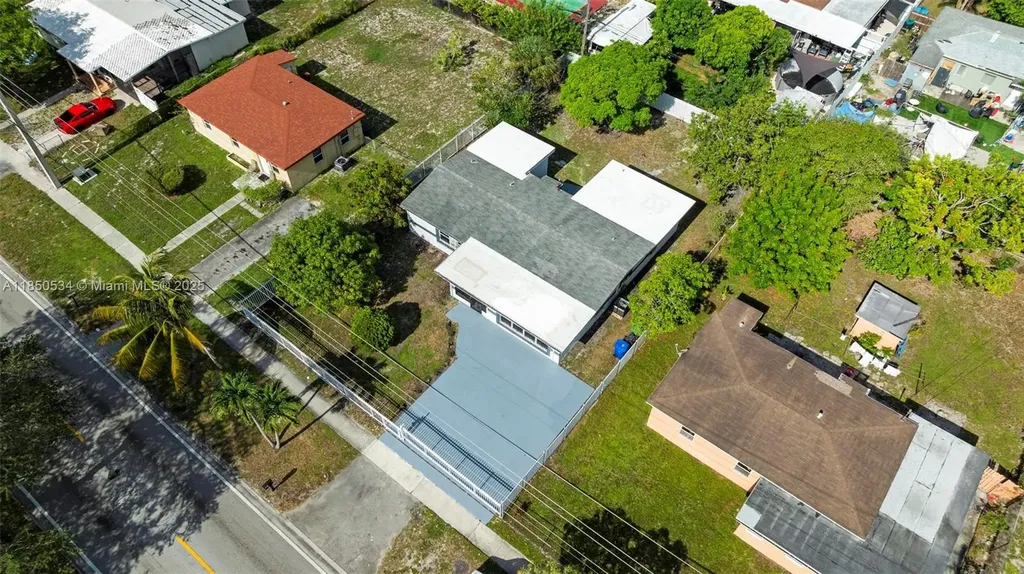 1237 NW 15th Avenue Fort Lauderdale FL 33311