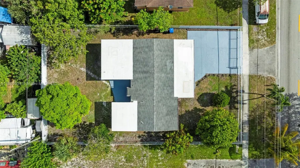 1237 NW 15th Avenue Fort Lauderdale FL 33311