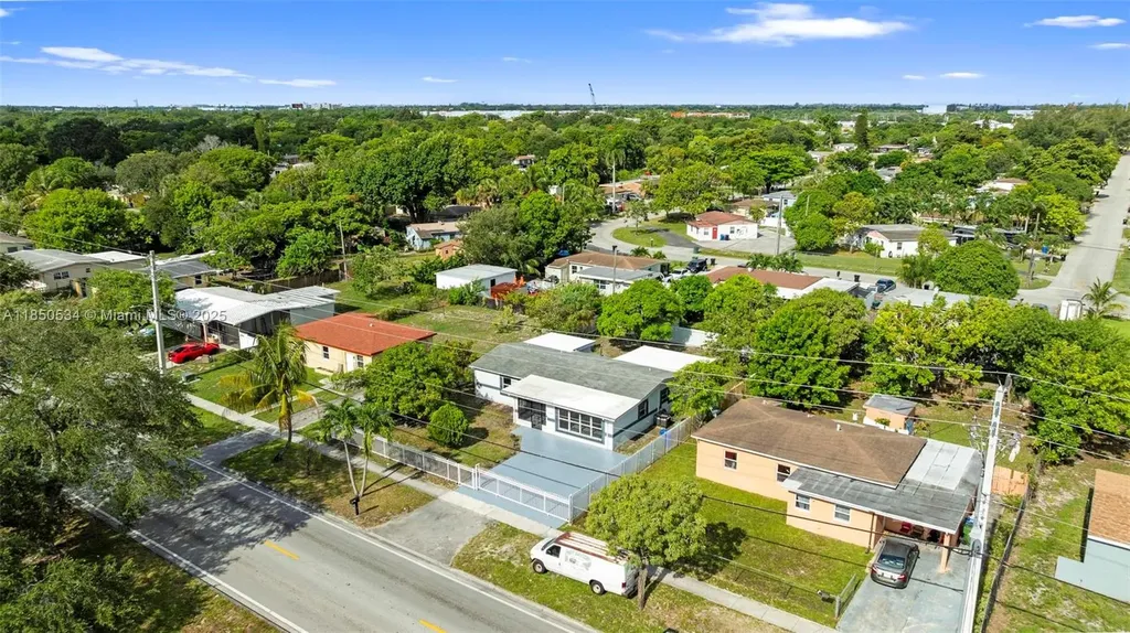 1237 NW 15th Avenue Fort Lauderdale FL 33311