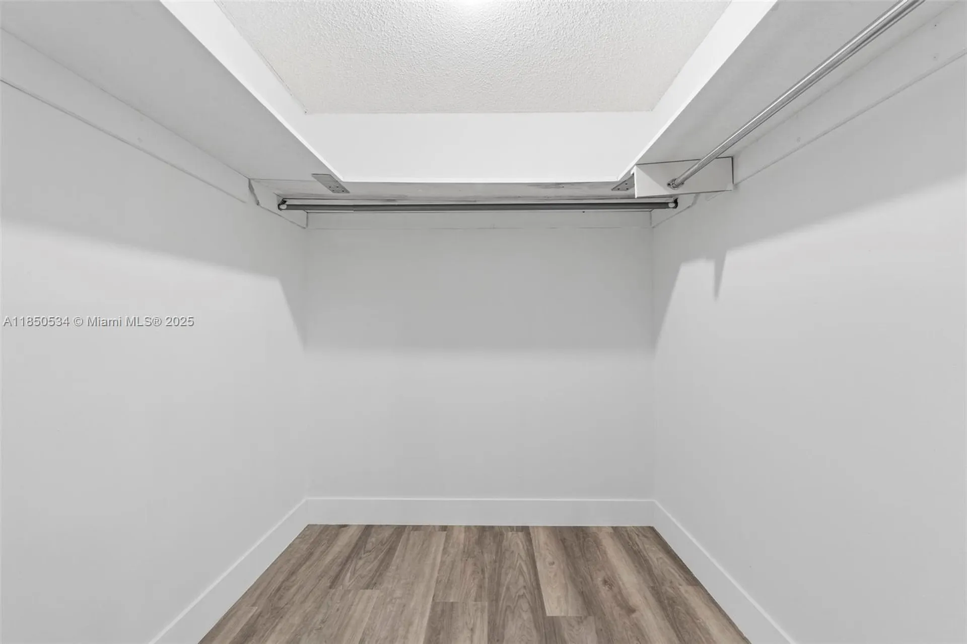 1237 NW 15th Avenue Fort Lauderdale FL 33311