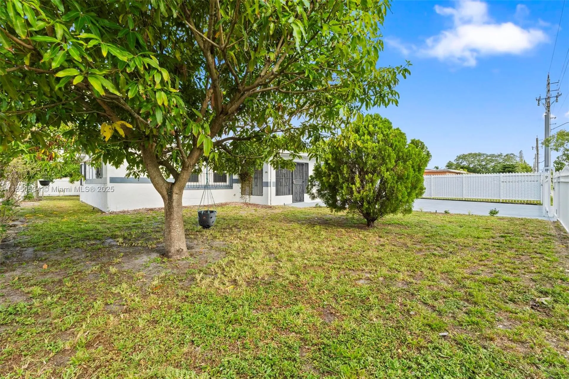 1237 NW 15th Avenue Fort Lauderdale FL 33311