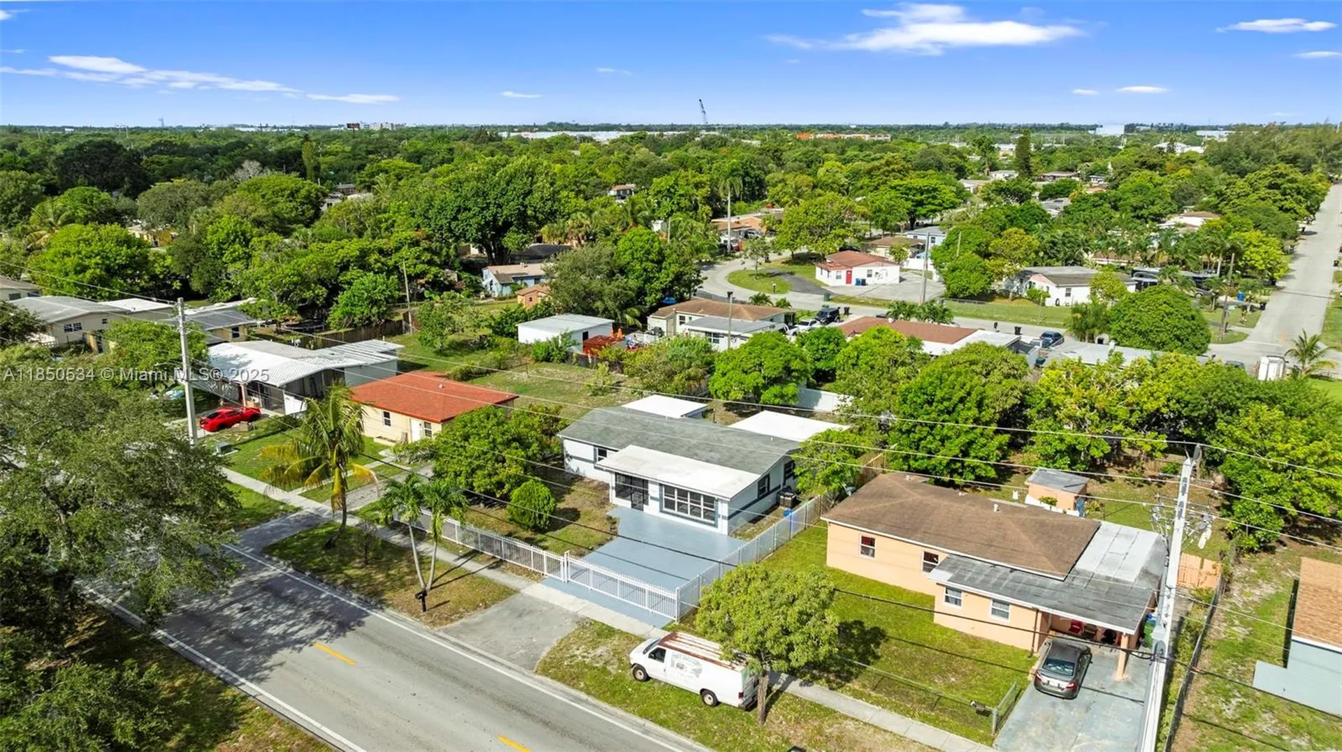 1237 NW 15th Avenue Fort Lauderdale FL 33311