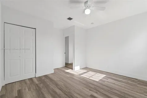 1237 NW 15th Avenue Fort Lauderdale FL 33311