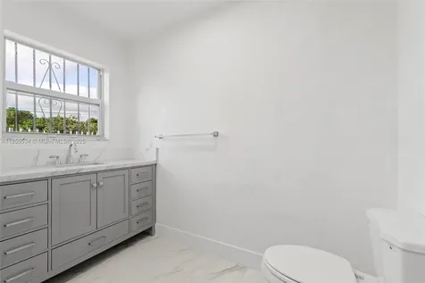 1237 NW 15th Avenue Fort Lauderdale FL 33311