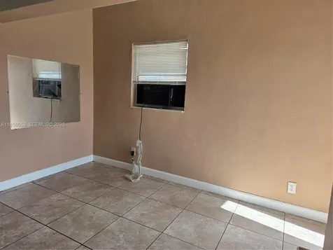 163 NW 18th Court Miami FL 33125