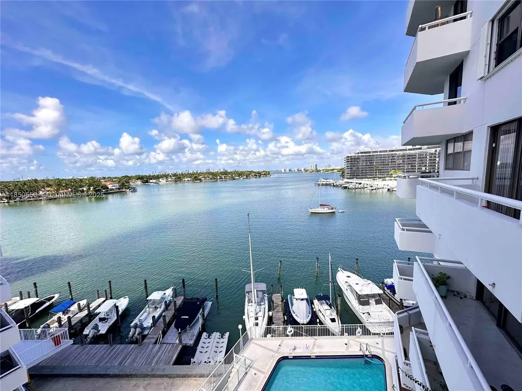 6830 Indian Creek Drive Miami Beach FL 33141