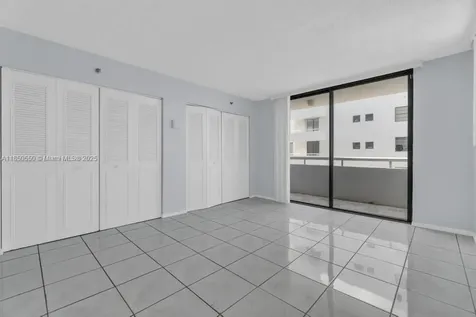 6830 Indian Creek Drive Miami Beach FL 33141
