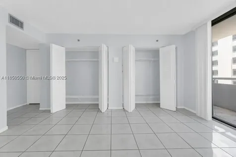 6830 Indian Creek Drive Miami Beach FL 33141