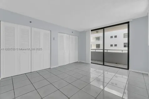 6830 Indian Creek Drive Miami Beach FL 33141