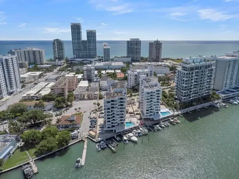 6830 Indian Creek Drive Miami Beach FL 33141