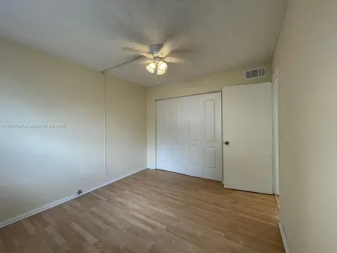9431 Live Oak Place Davie FL 33324