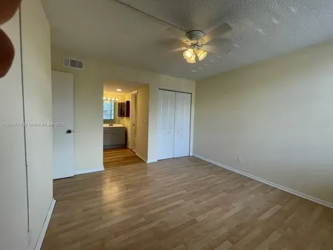 9431 Live Oak Place Davie FL 33324