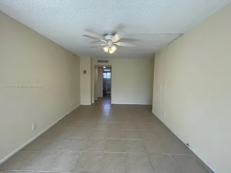 9431 Live Oak Place Davie FL 33324