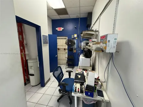 Smoke Shop For Sale Prime Doral Location Doral FL 33172