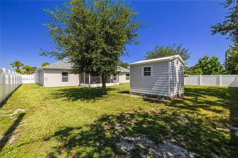 491 Alesio Avenue SE Palm Bay FL 32909
