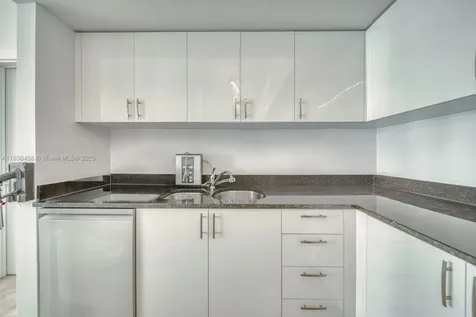 3131 NE 188th Street Aventura FL 33180