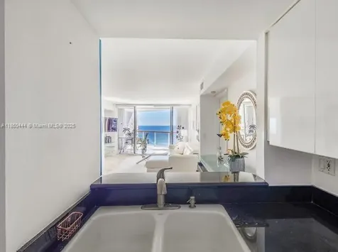 6767 Collins Avenue Miami Beach FL 33141