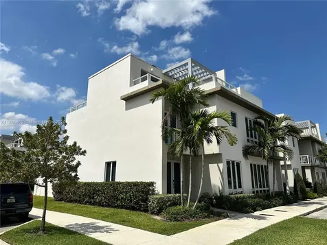 10362 NW 66th Street Doral FL 33178