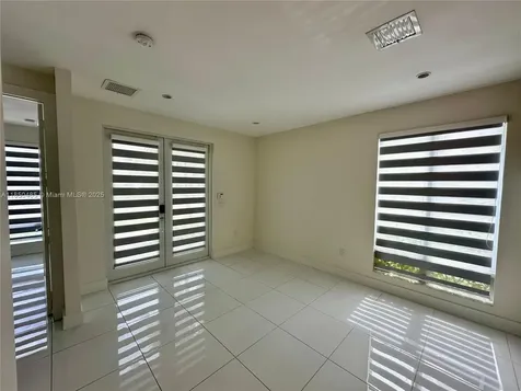 10362 NW 66th Street Doral FL 33178