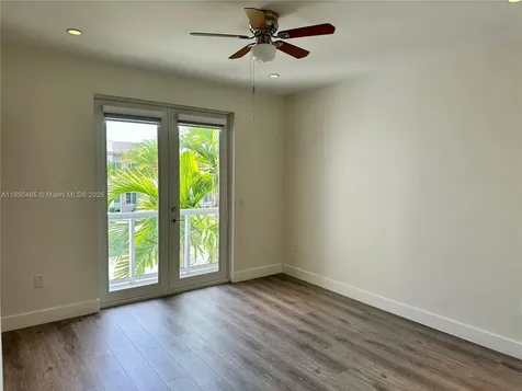 10362 NW 66th Street Doral FL 33178