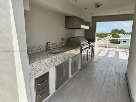 10362 NW 66th Street Doral FL 33178