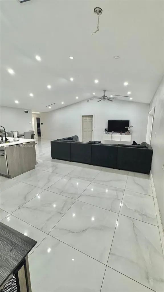 15009 SW 13th Place Sunrise FL 33326