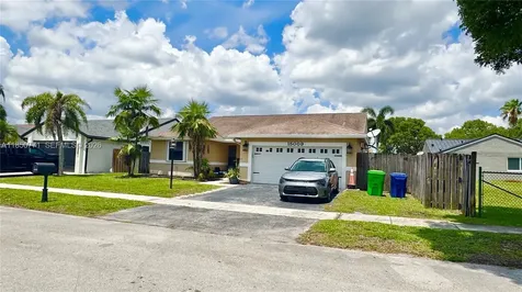 15009 SW 13th Place Sunrise FL 33326