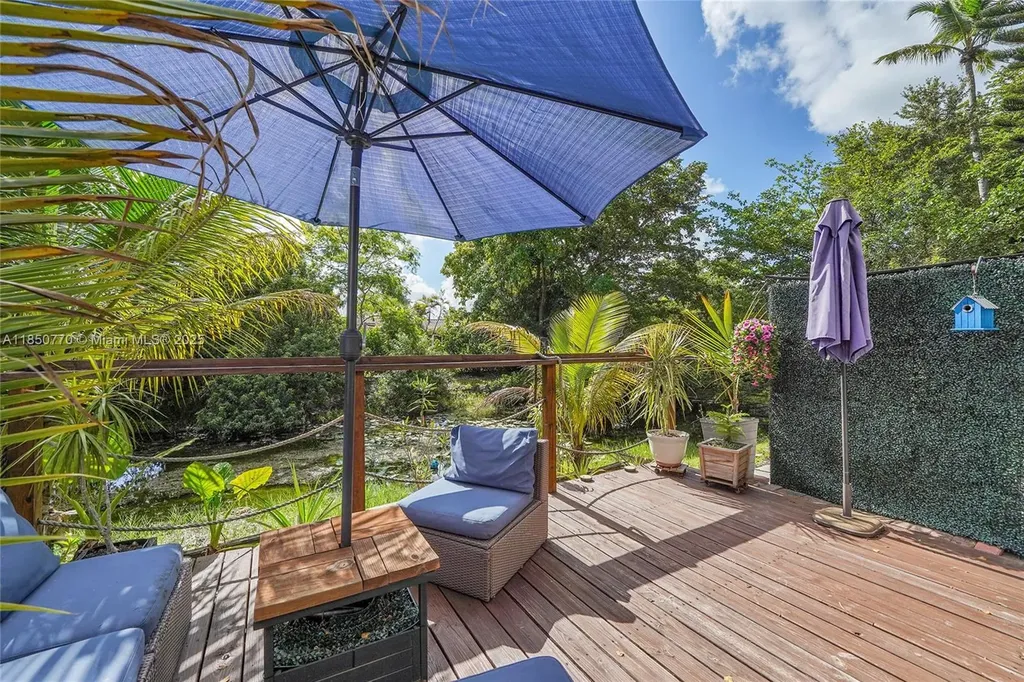 4271 Coral Springs Drive Coral Springs FL 33065