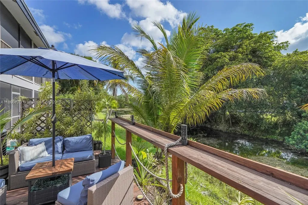 4271 Coral Springs Drive Coral Springs FL 33065