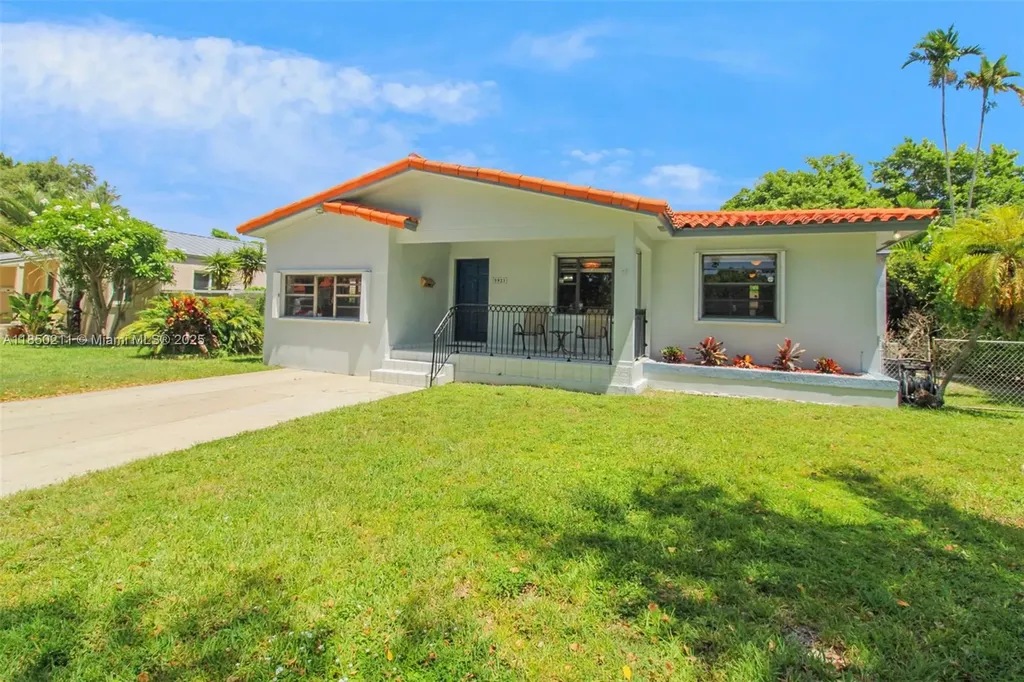 5921 SW 13th Terrace West Miami FL 33144