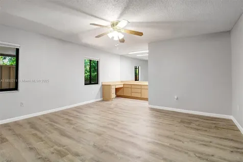5921 SW 13th Terrace West Miami FL 33144
