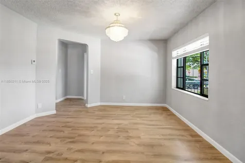 5921 SW 13th Terrace West Miami FL 33144
