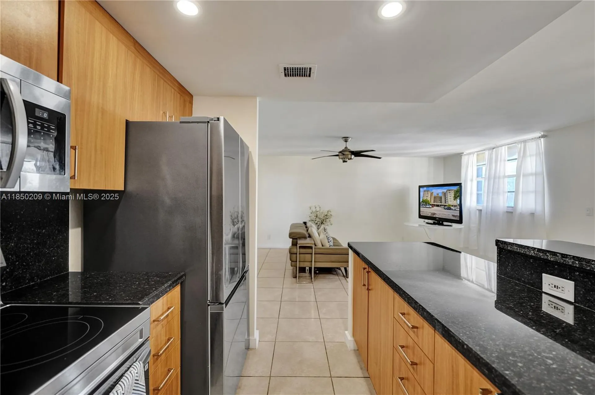 1811 Jefferson Street Hollywood FL 33020