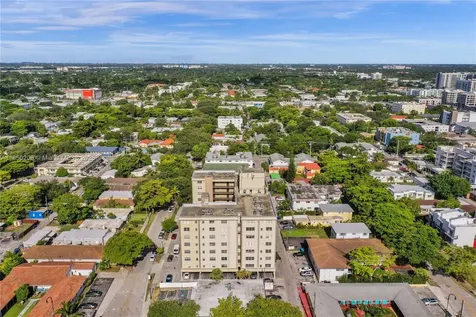 1811 Jefferson Street Hollywood FL 33020