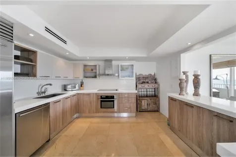 199 Ocean Lane Drive Key Biscayne FL 33149
