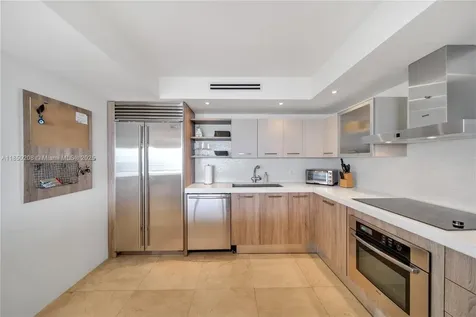 199 Ocean Lane Drive Key Biscayne FL 33149