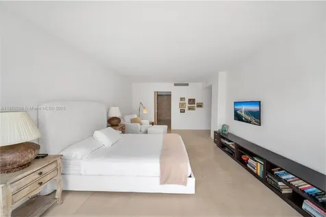 199 Ocean Lane Drive Key Biscayne FL 33149
