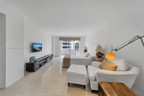 199 Ocean Lane Drive Key Biscayne FL 33149
