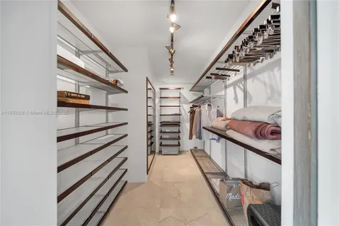 199 Ocean Lane Drive Key Biscayne FL 33149