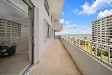 199 Ocean Lane Drive Key Biscayne FL 33149