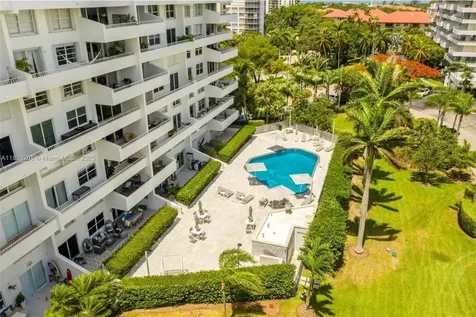 199 Ocean Lane Drive Key Biscayne FL 33149