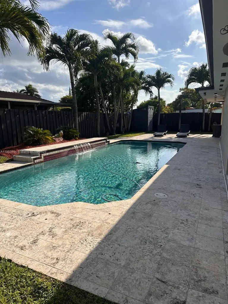12812 SW 47th Terrace Miami FL 33175
